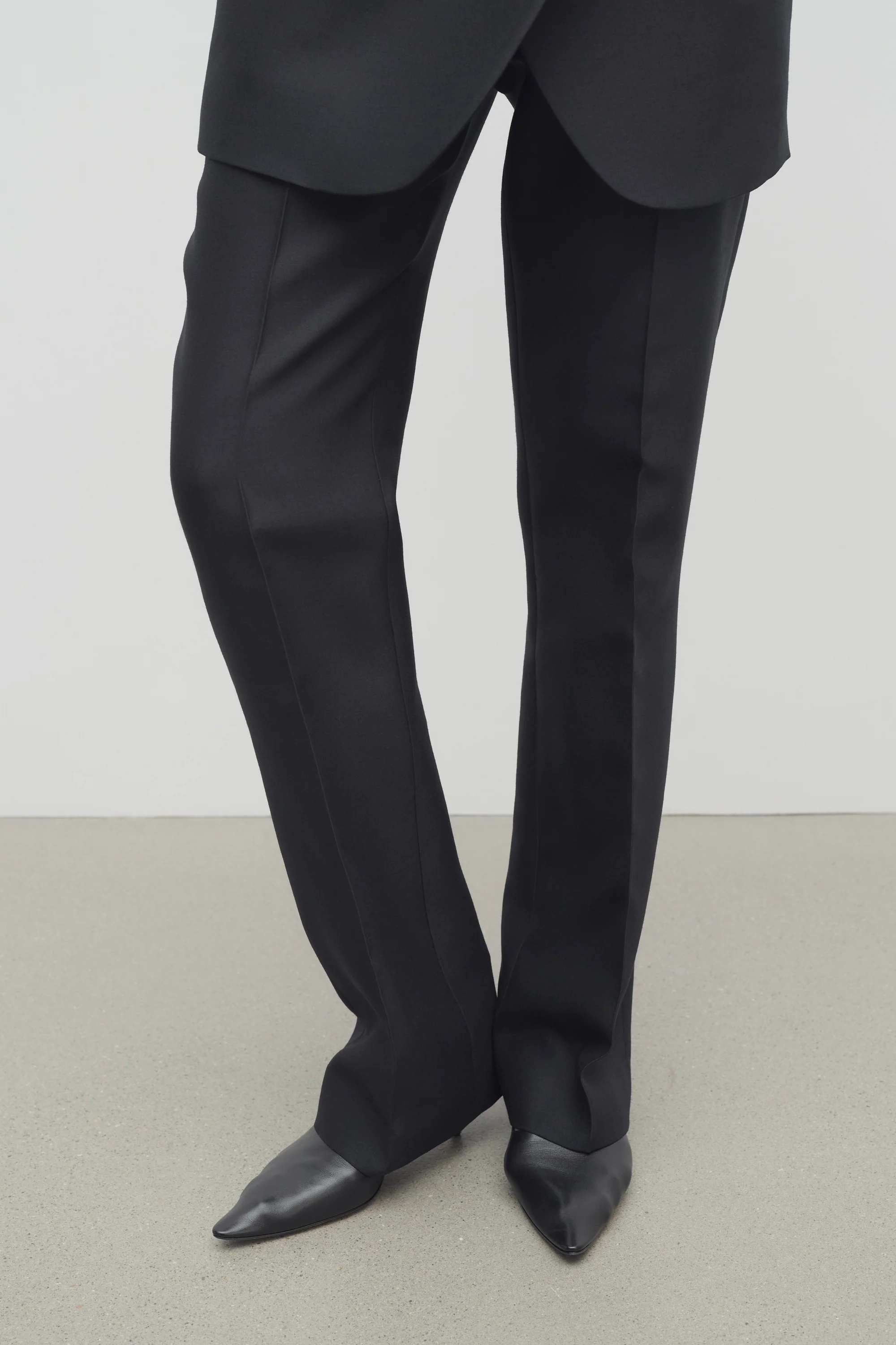 Alaric Pant - Image 6