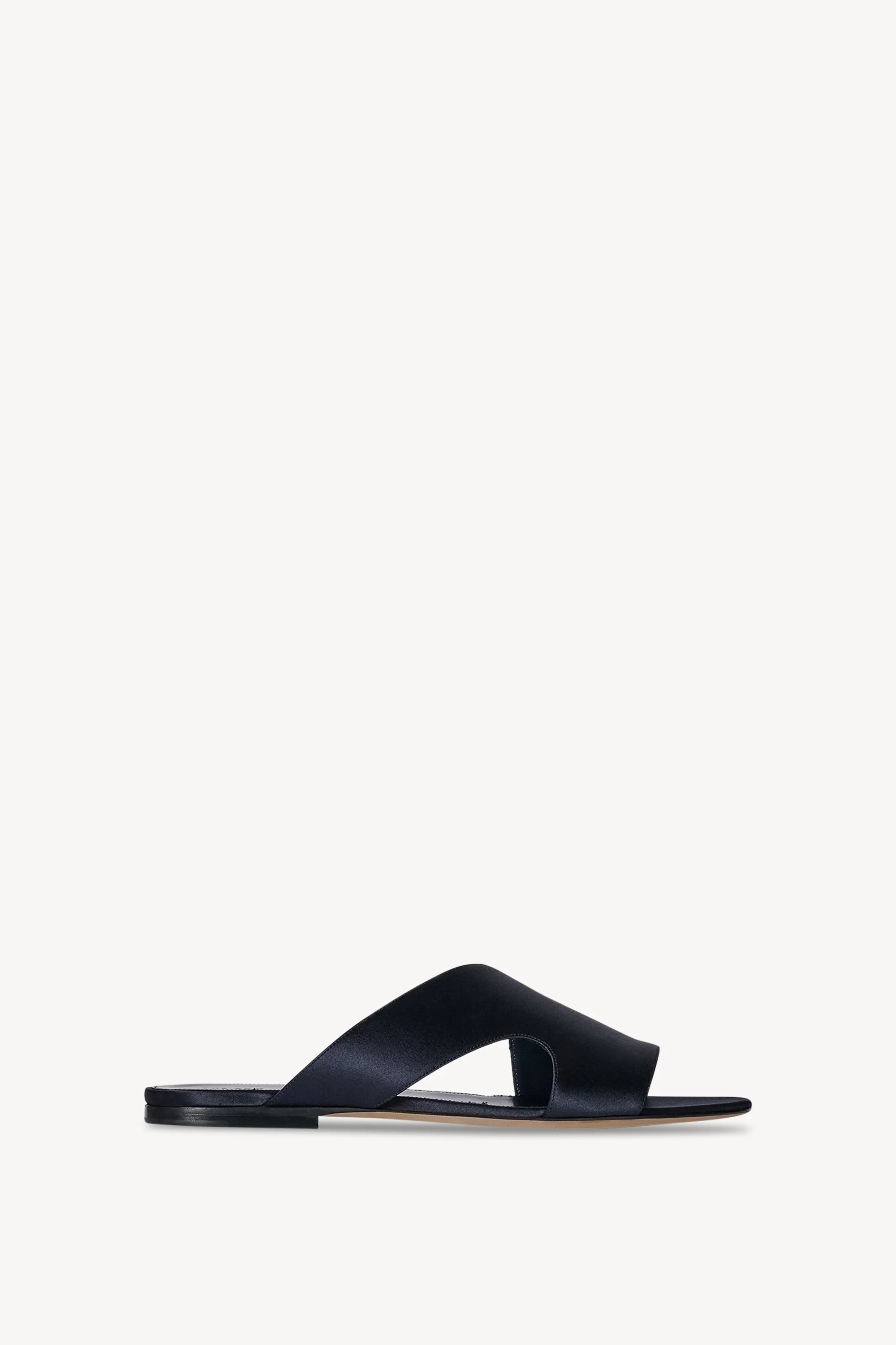 Anita Sandal - Image 2