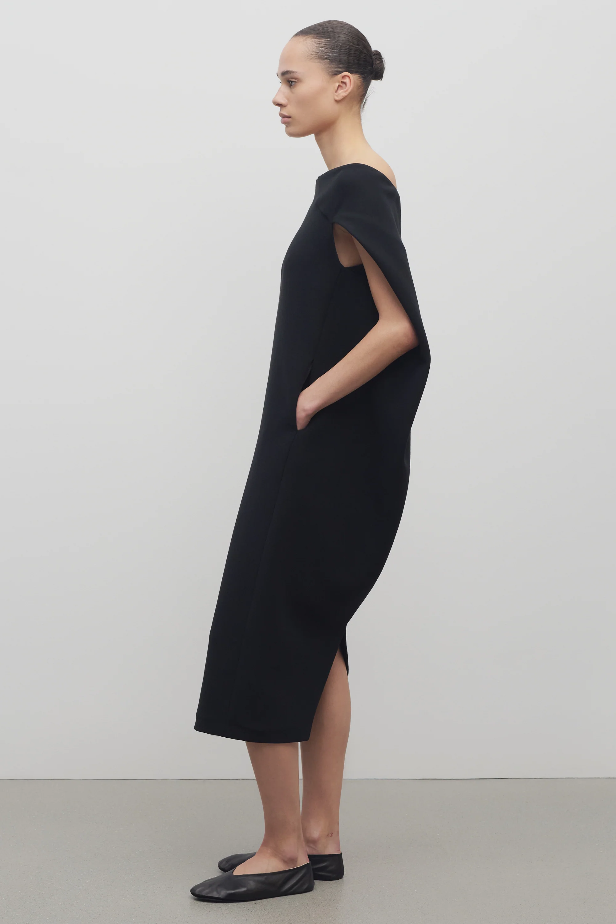 Anitas Dress - Image 4