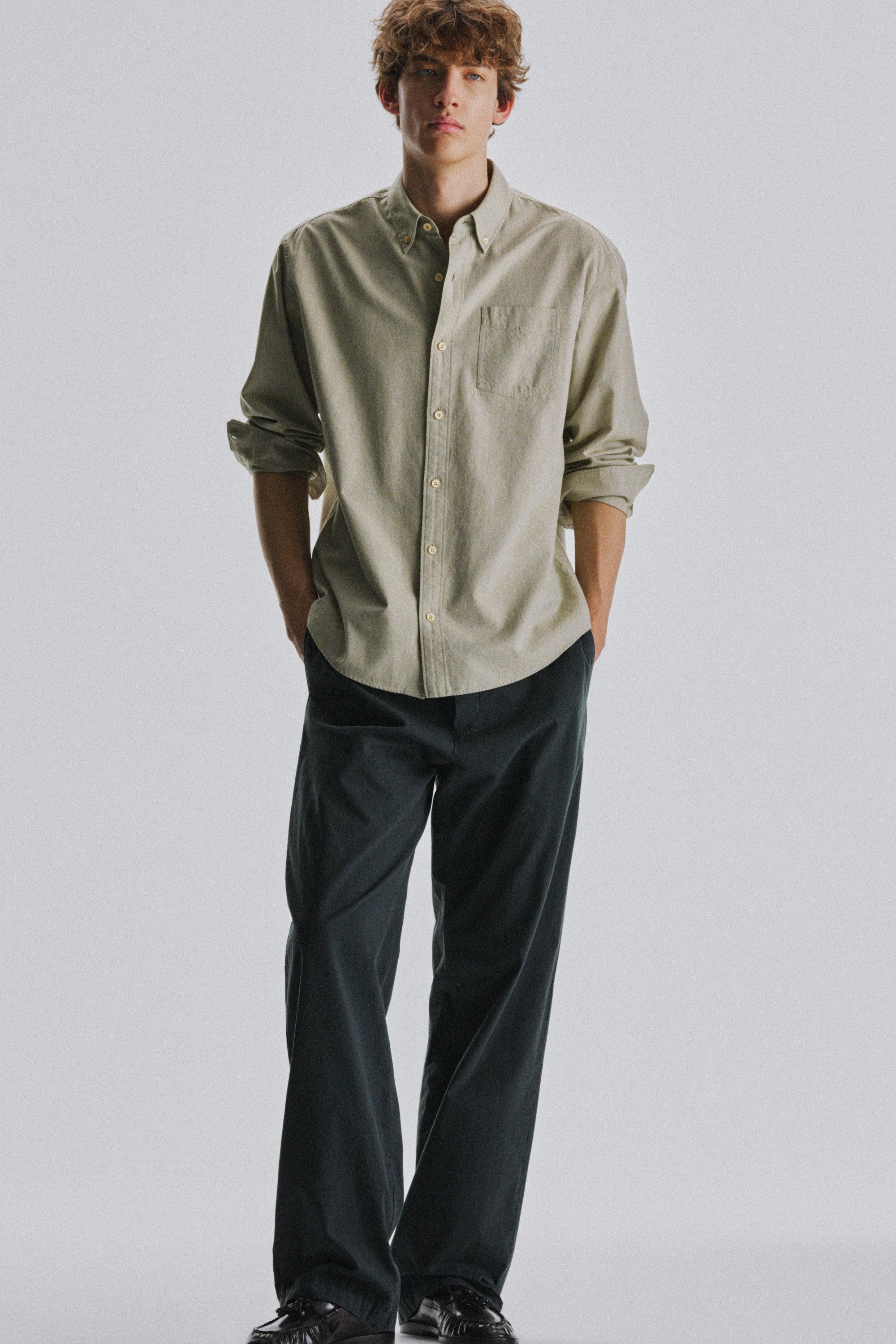 Ari Pant - Image 3