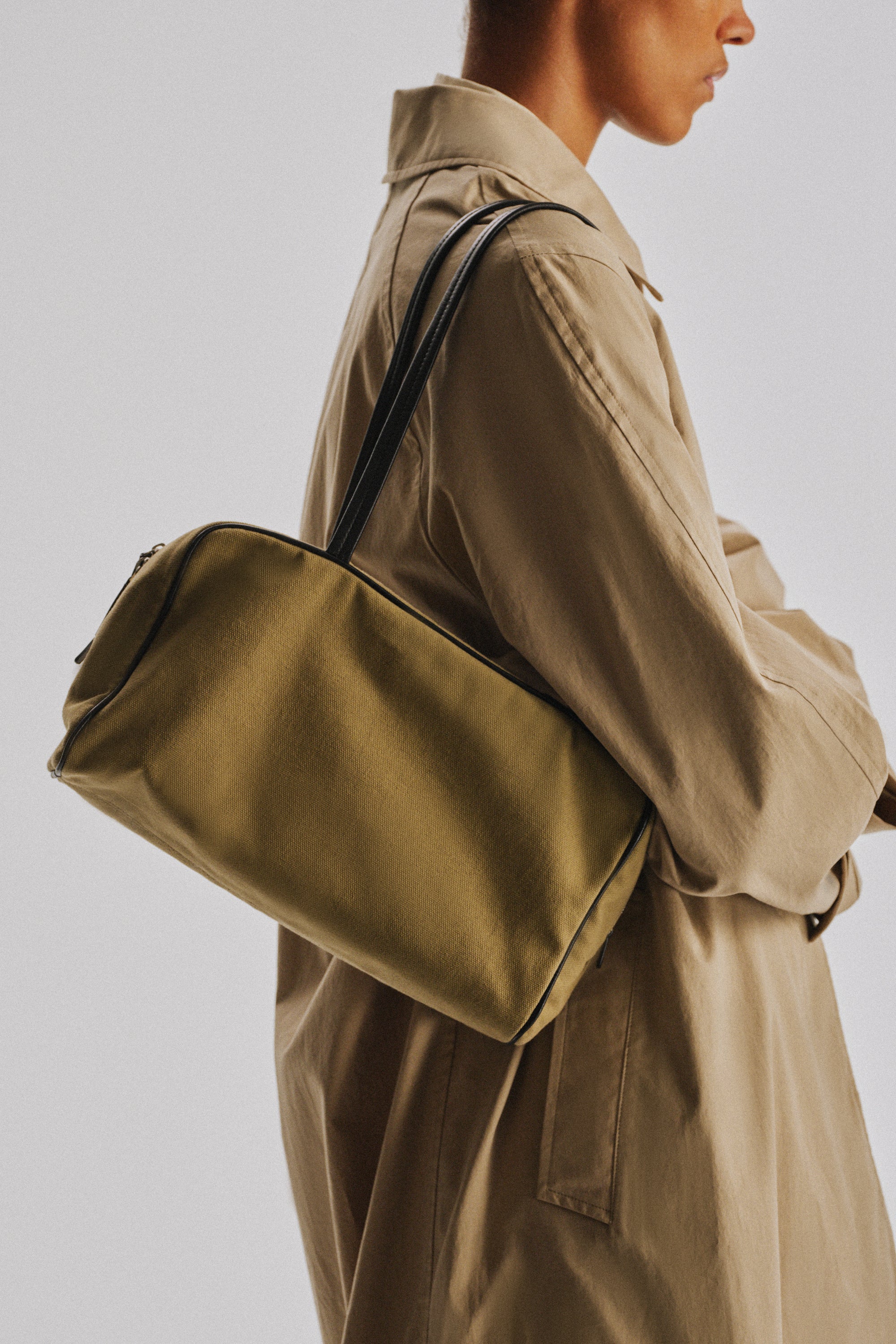 Astra Bowling Canvas Bag - Image 6