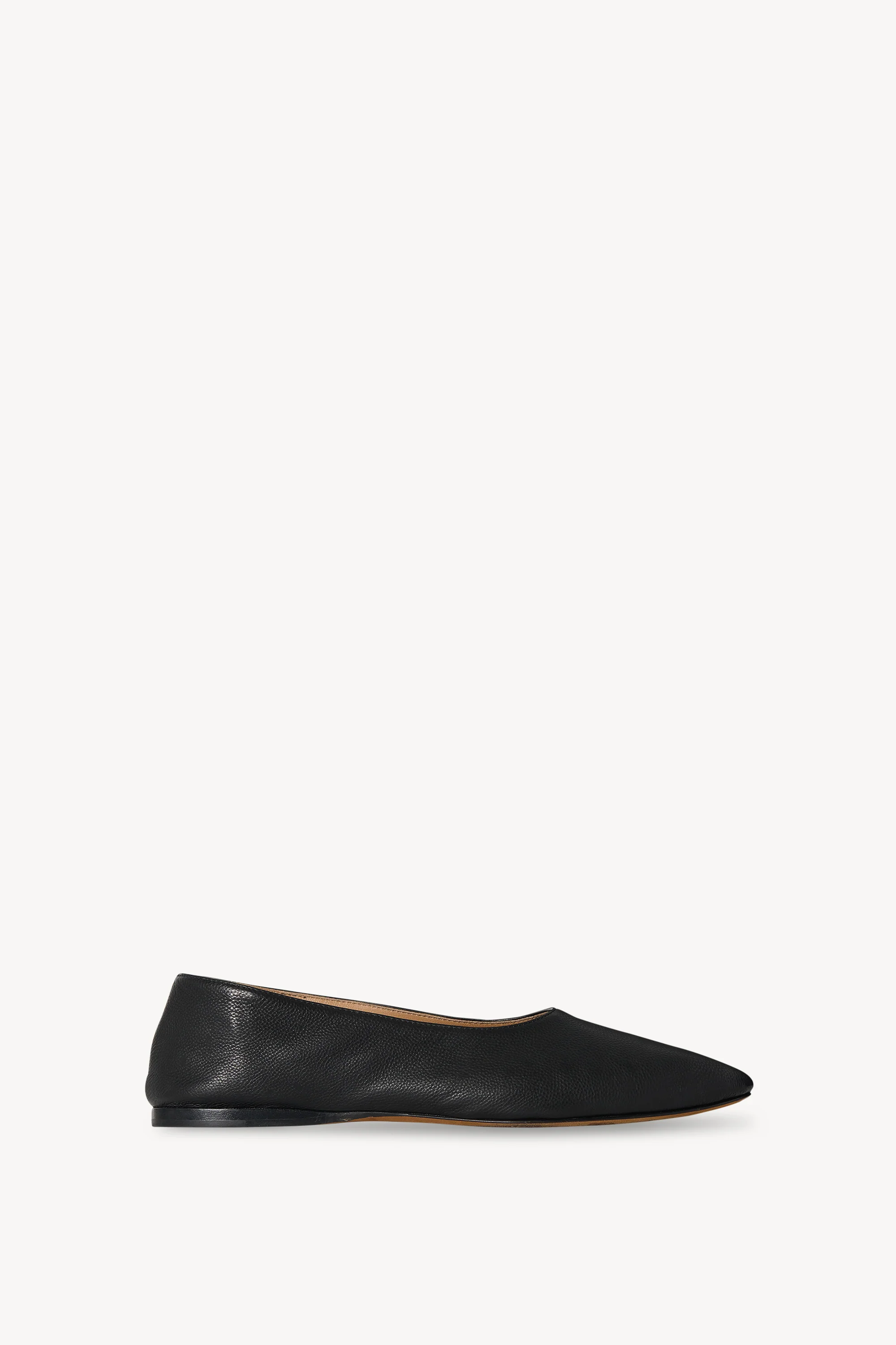 Awar Flat Shoe