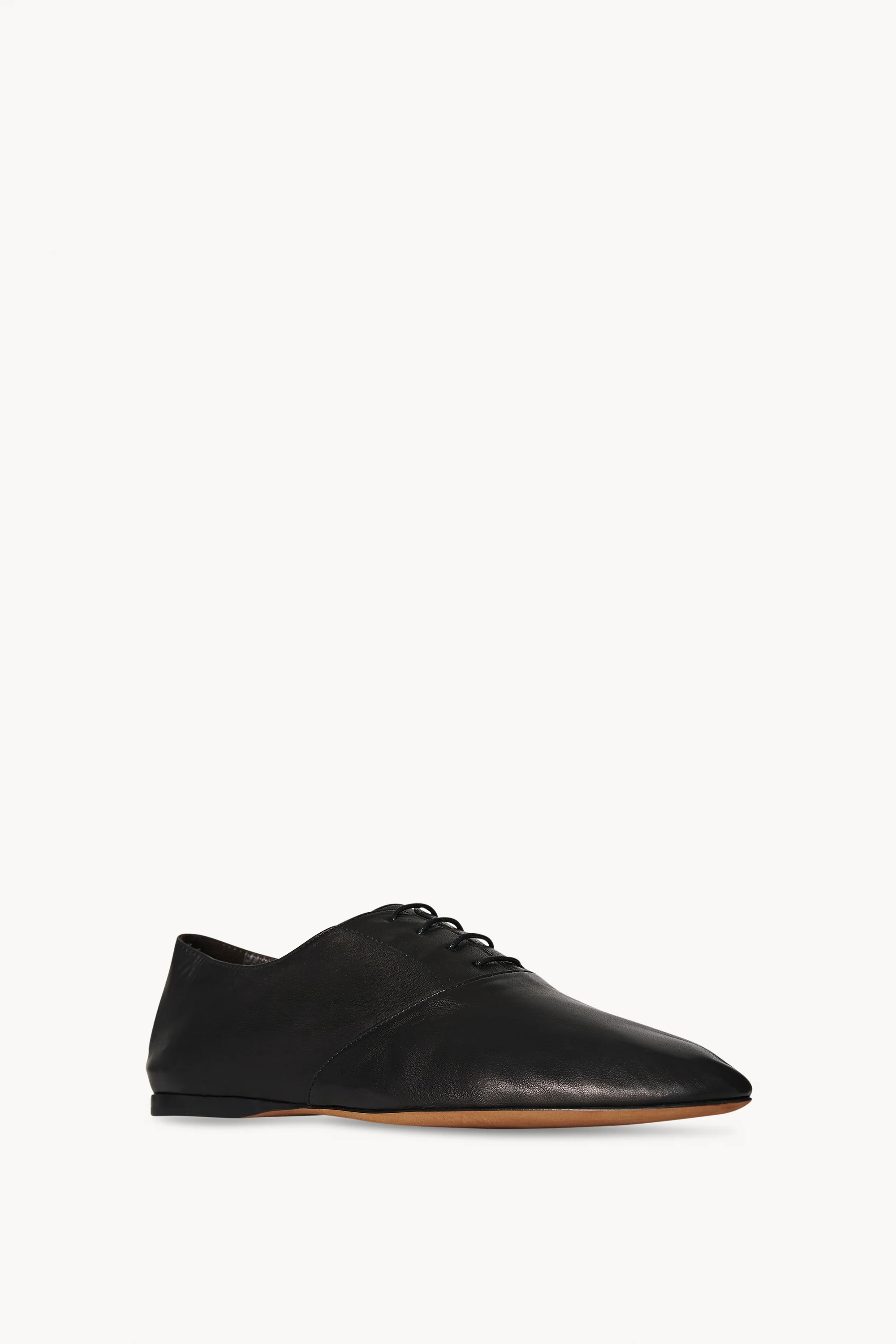 Awar Lace-Up - Image 2