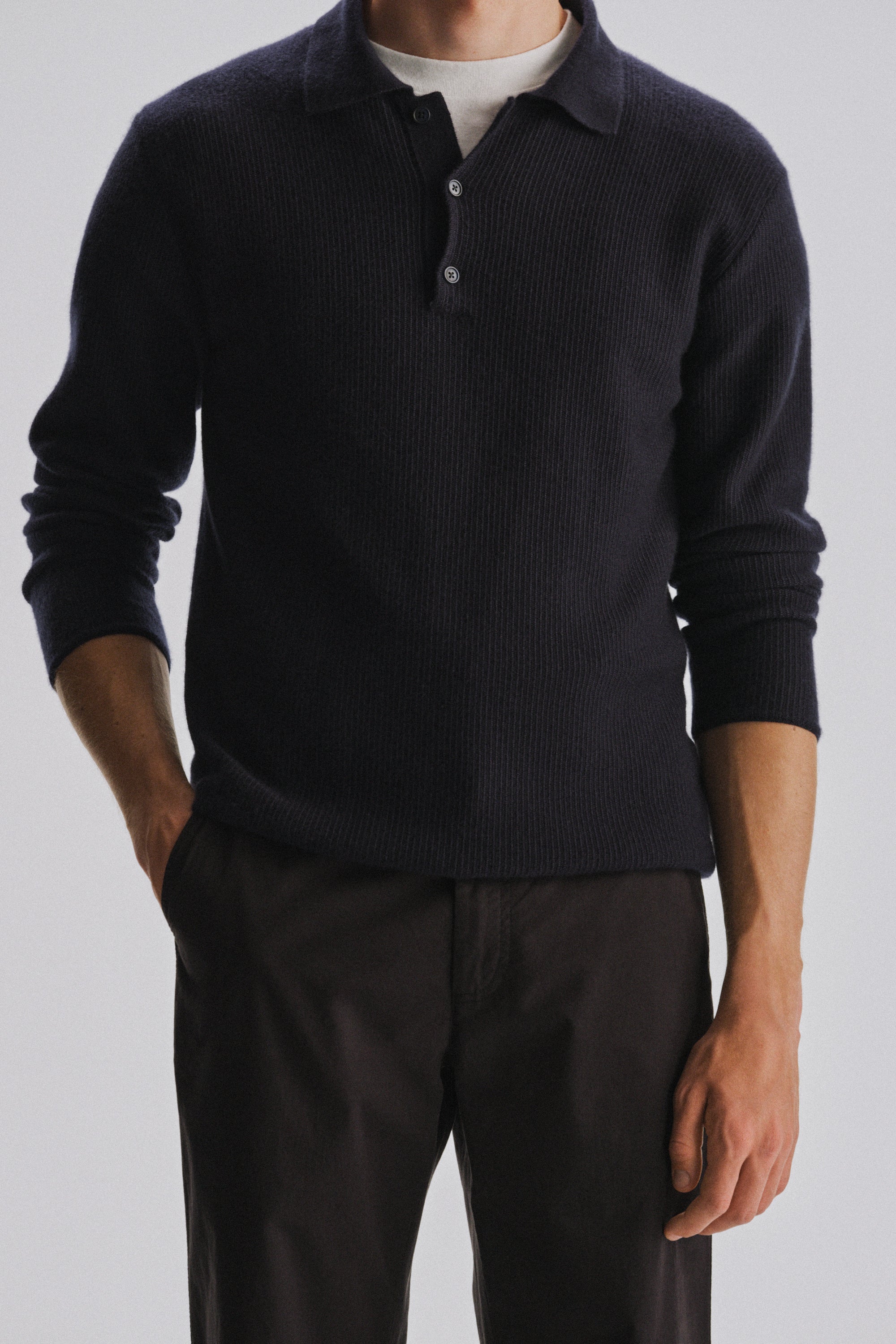 Bertram Top - Image 5