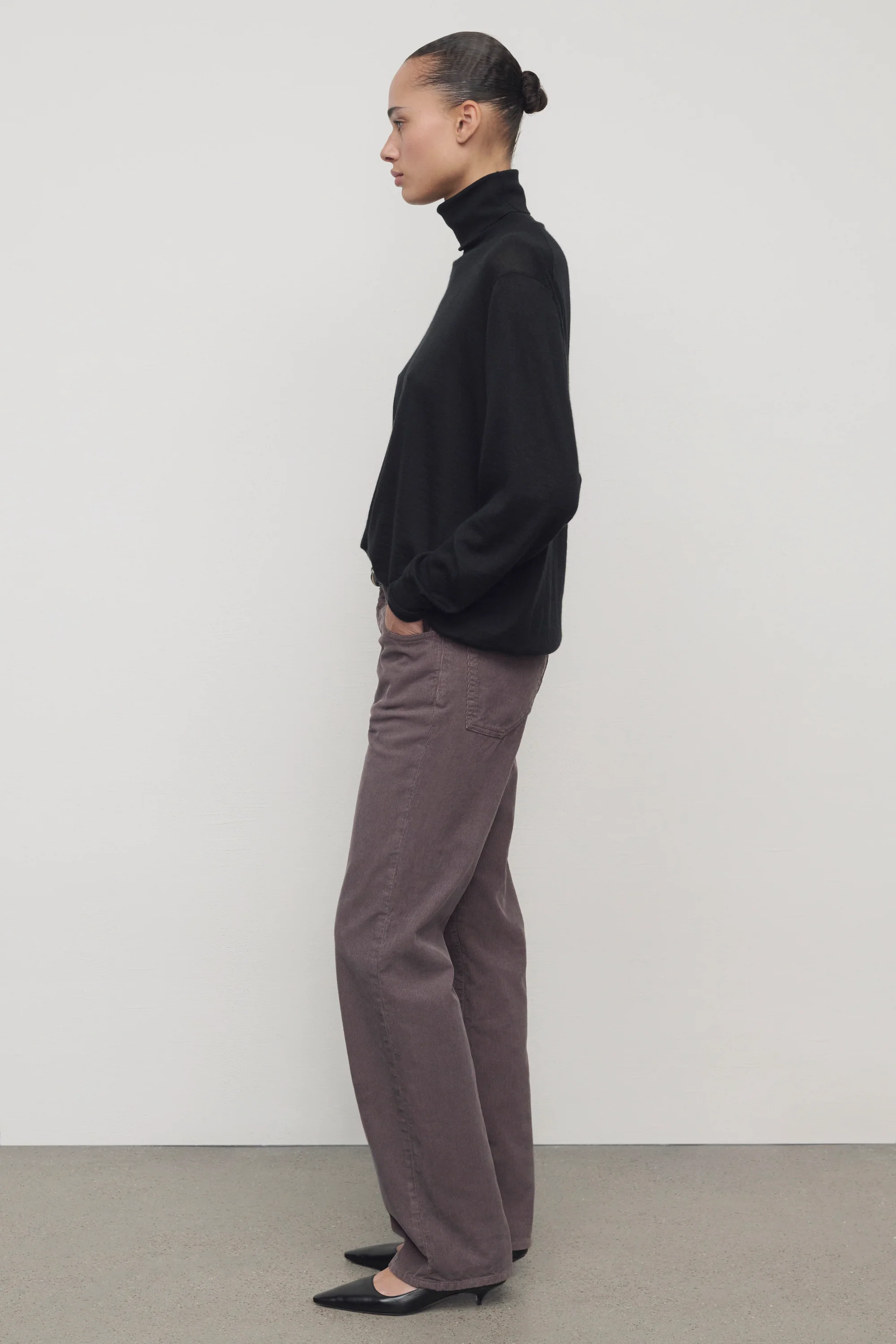 Carlyl Pant - Image 4