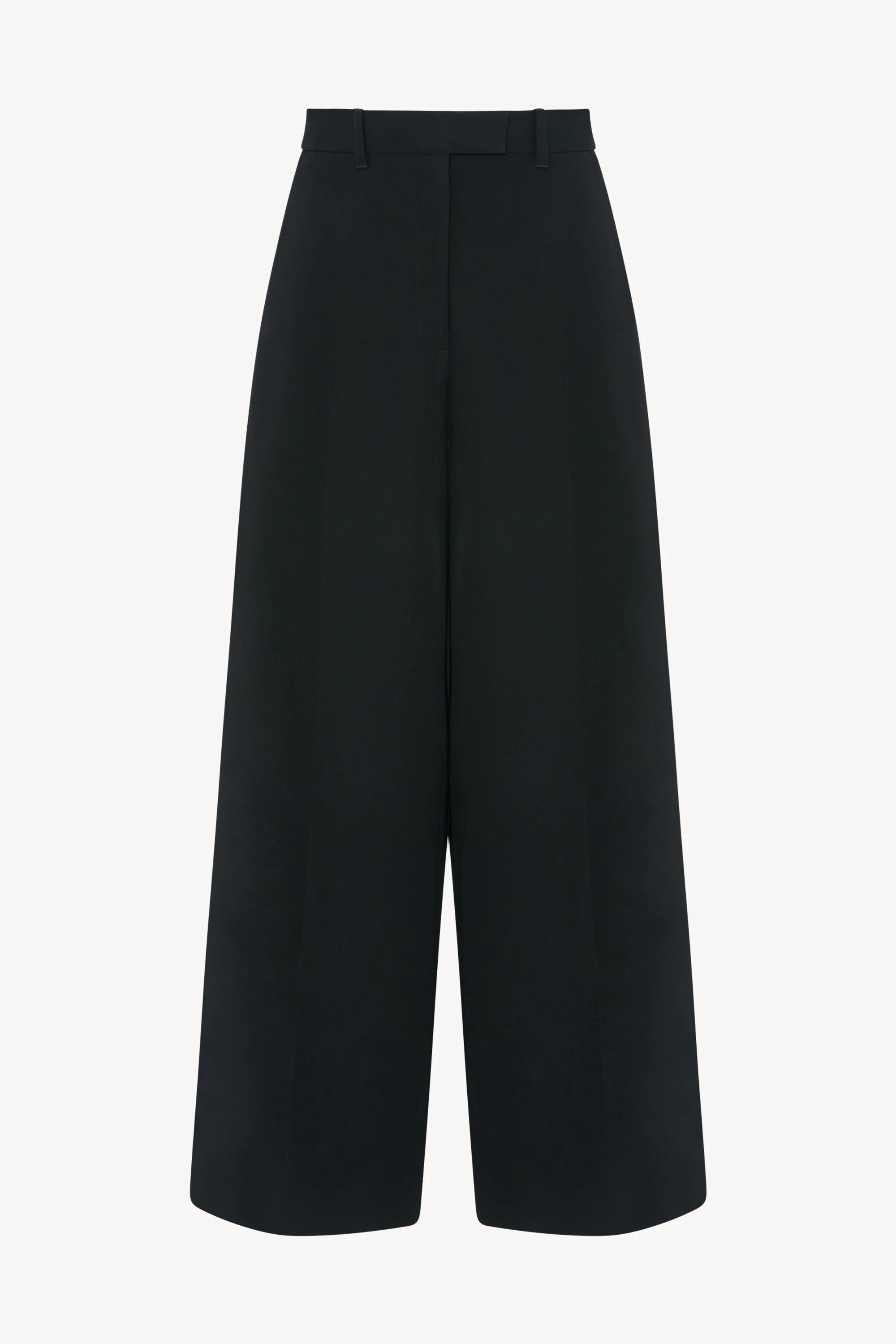 Casidia Pant