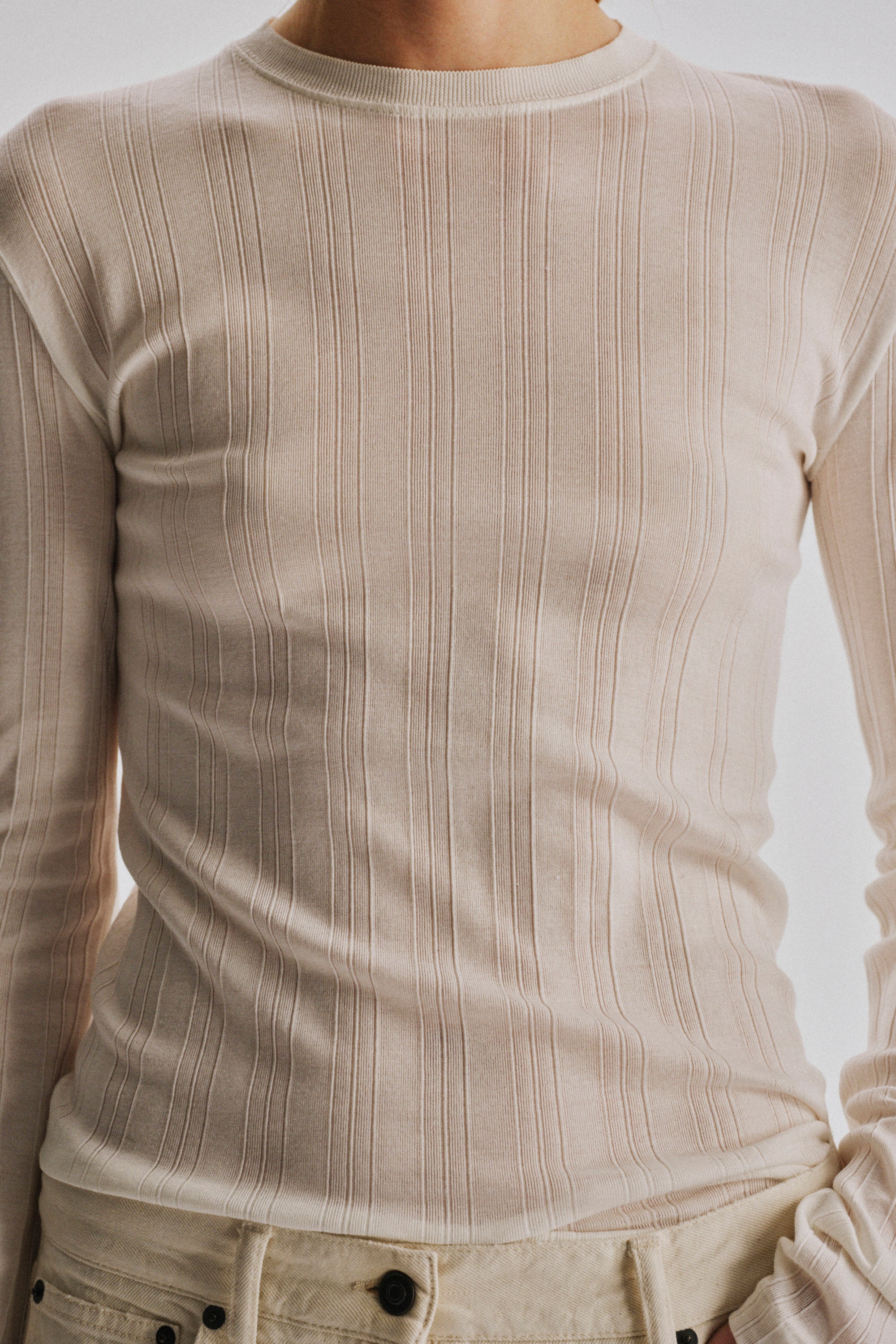 Dantea T-Shirt - Image 6