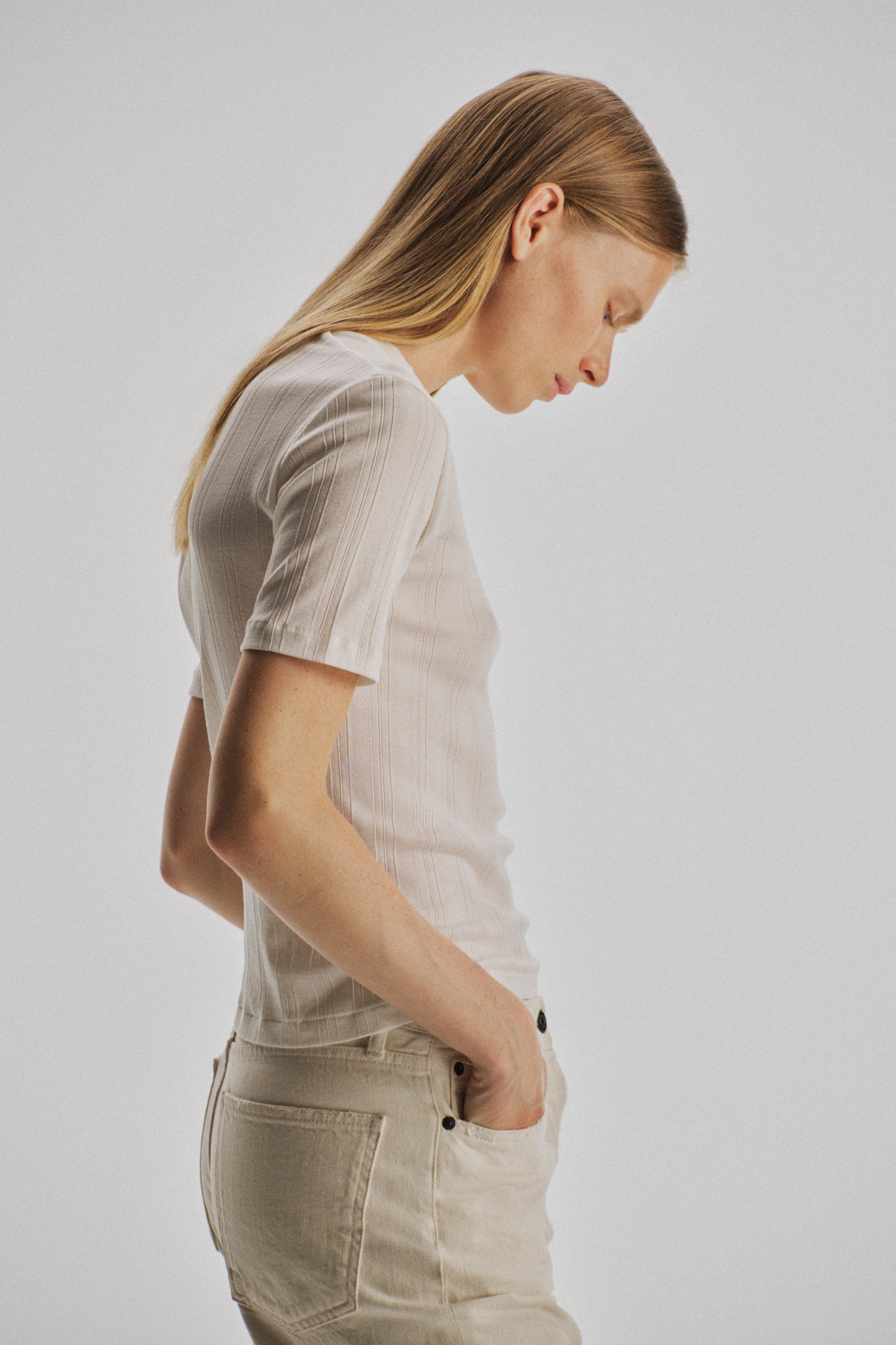 Etina T-Shirt - Image 4