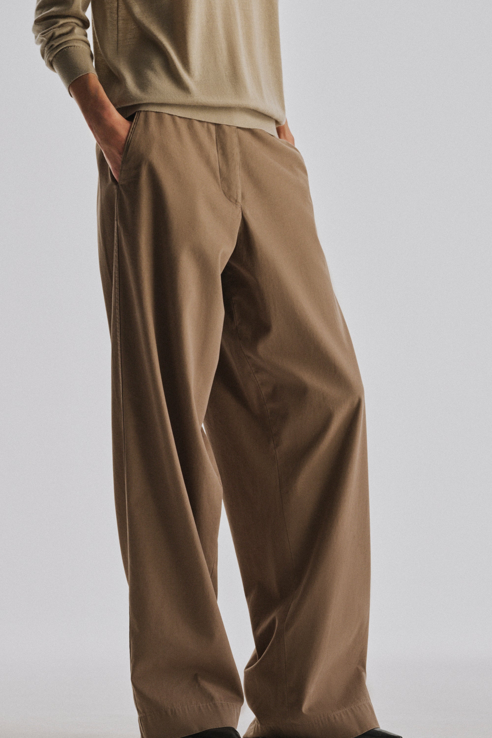 Fadry Pant - Image 5
