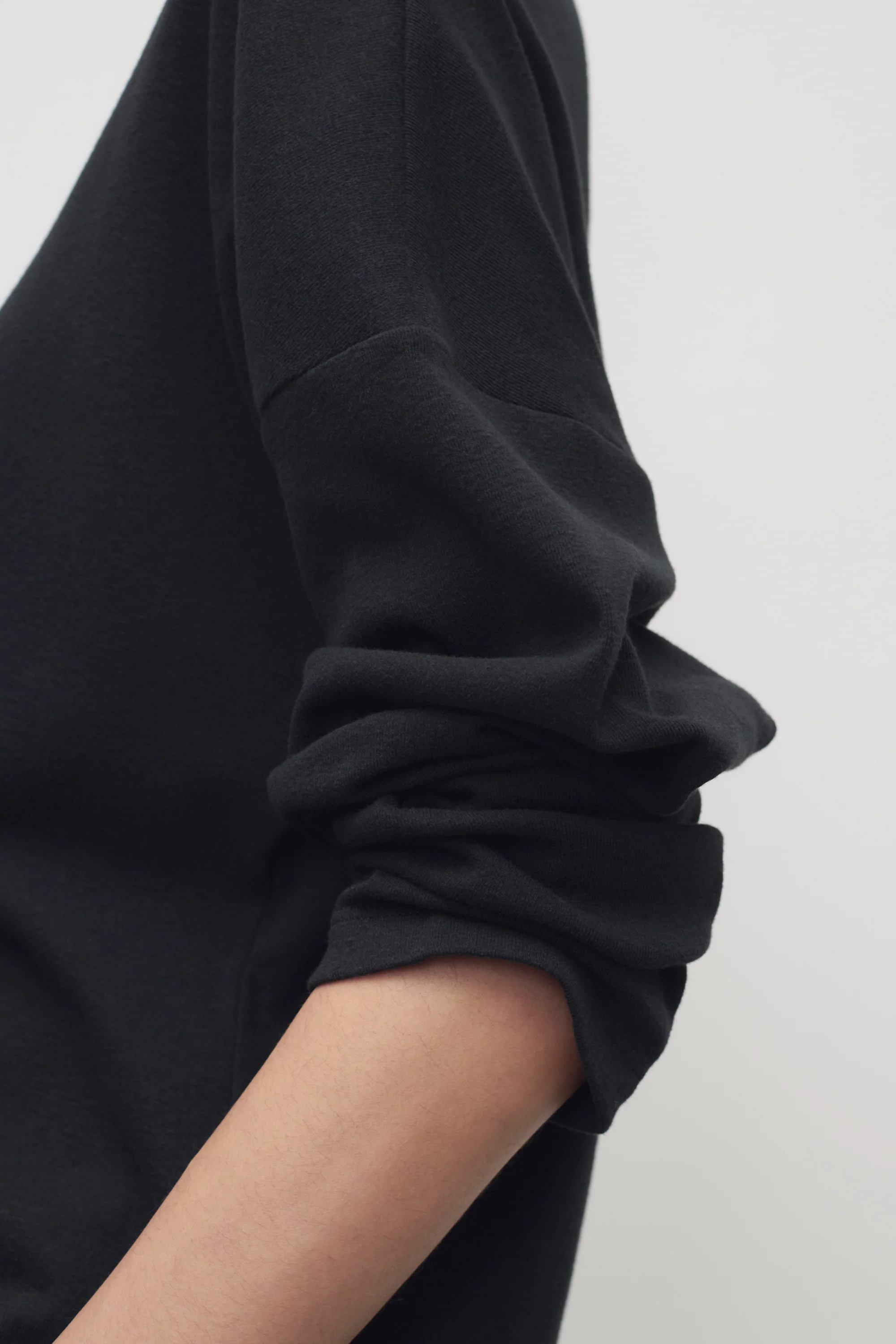 Floris T-Shirt - Image 6