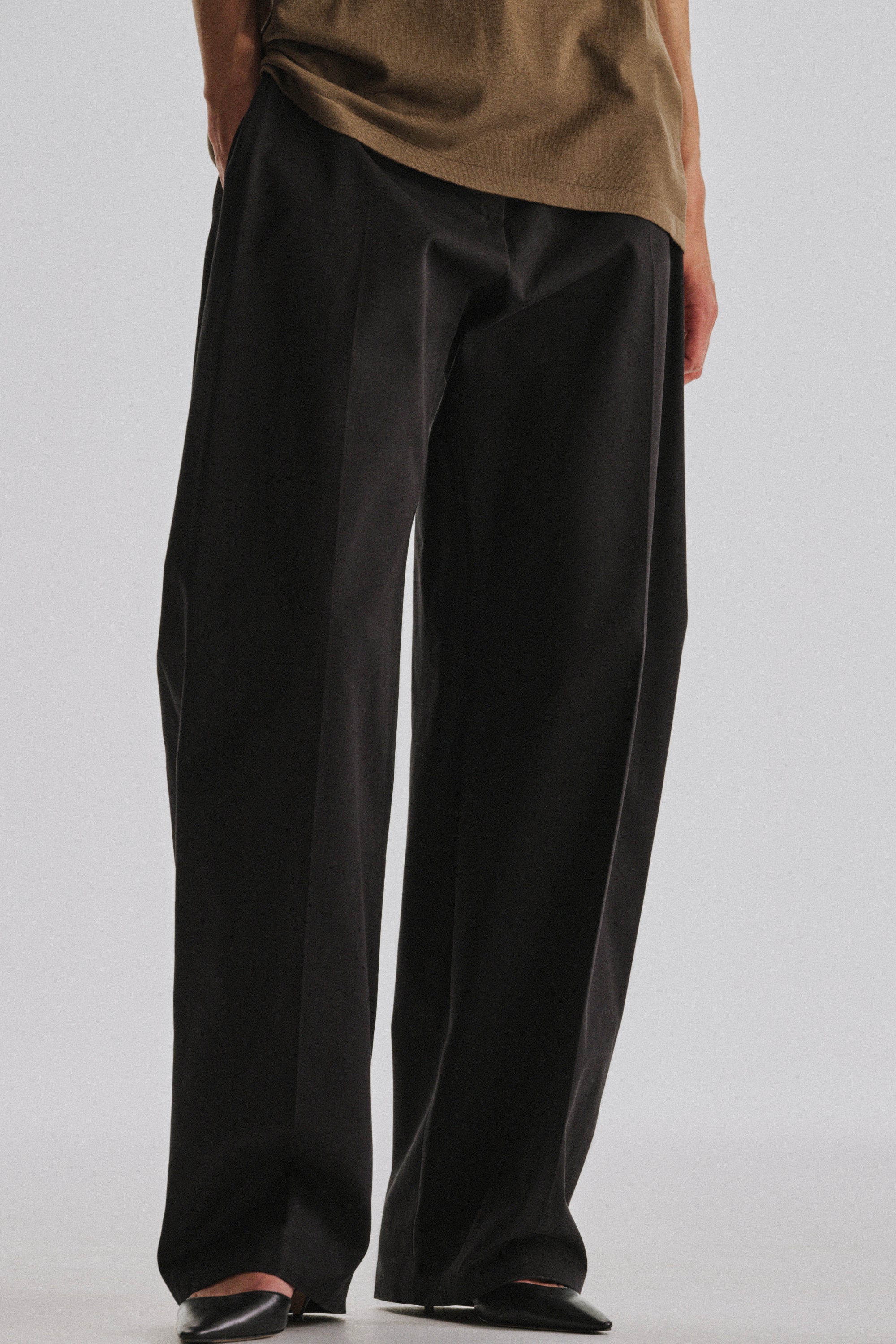 Galileo Pant - Image 10