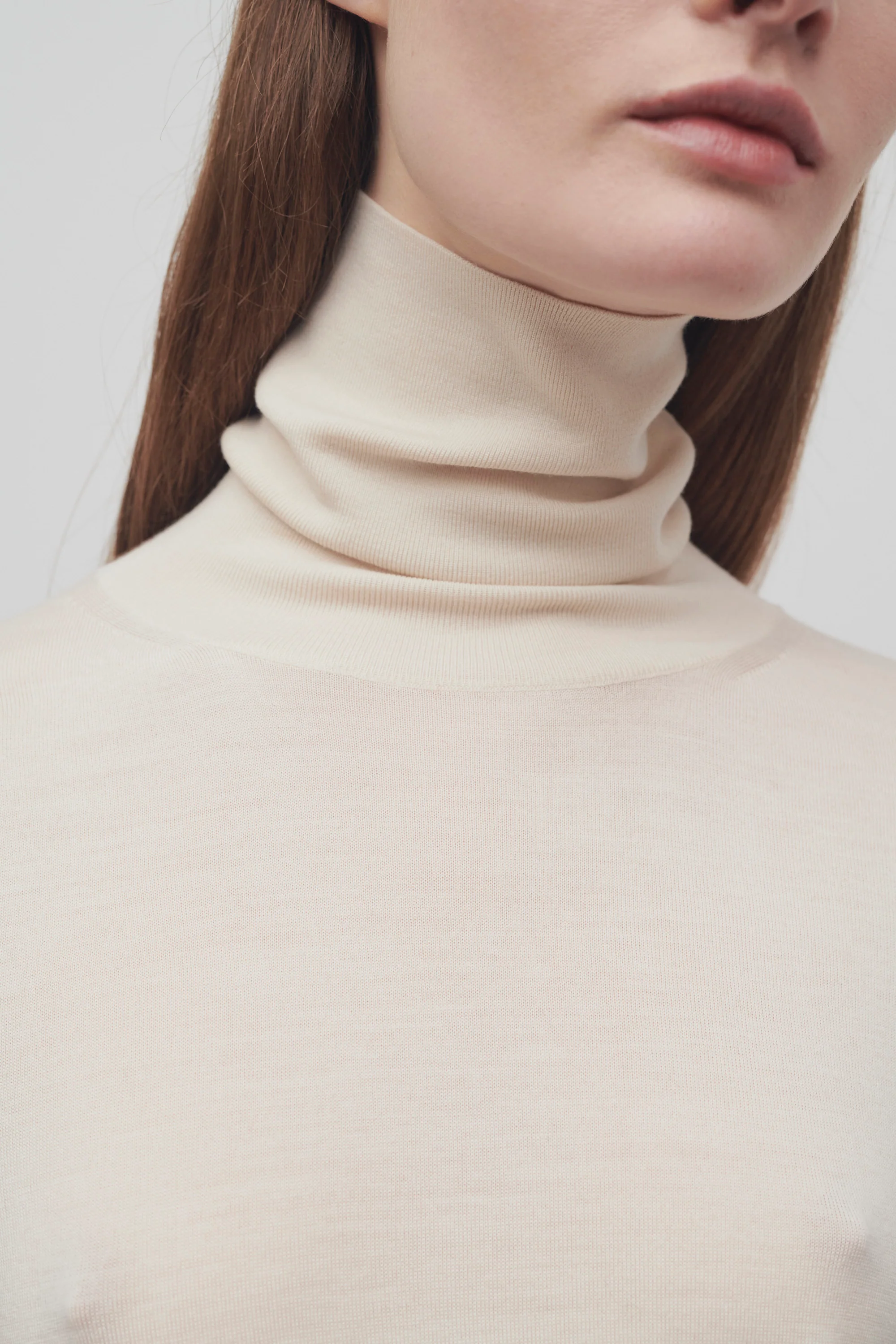 Heva Turtleneck - Image 6