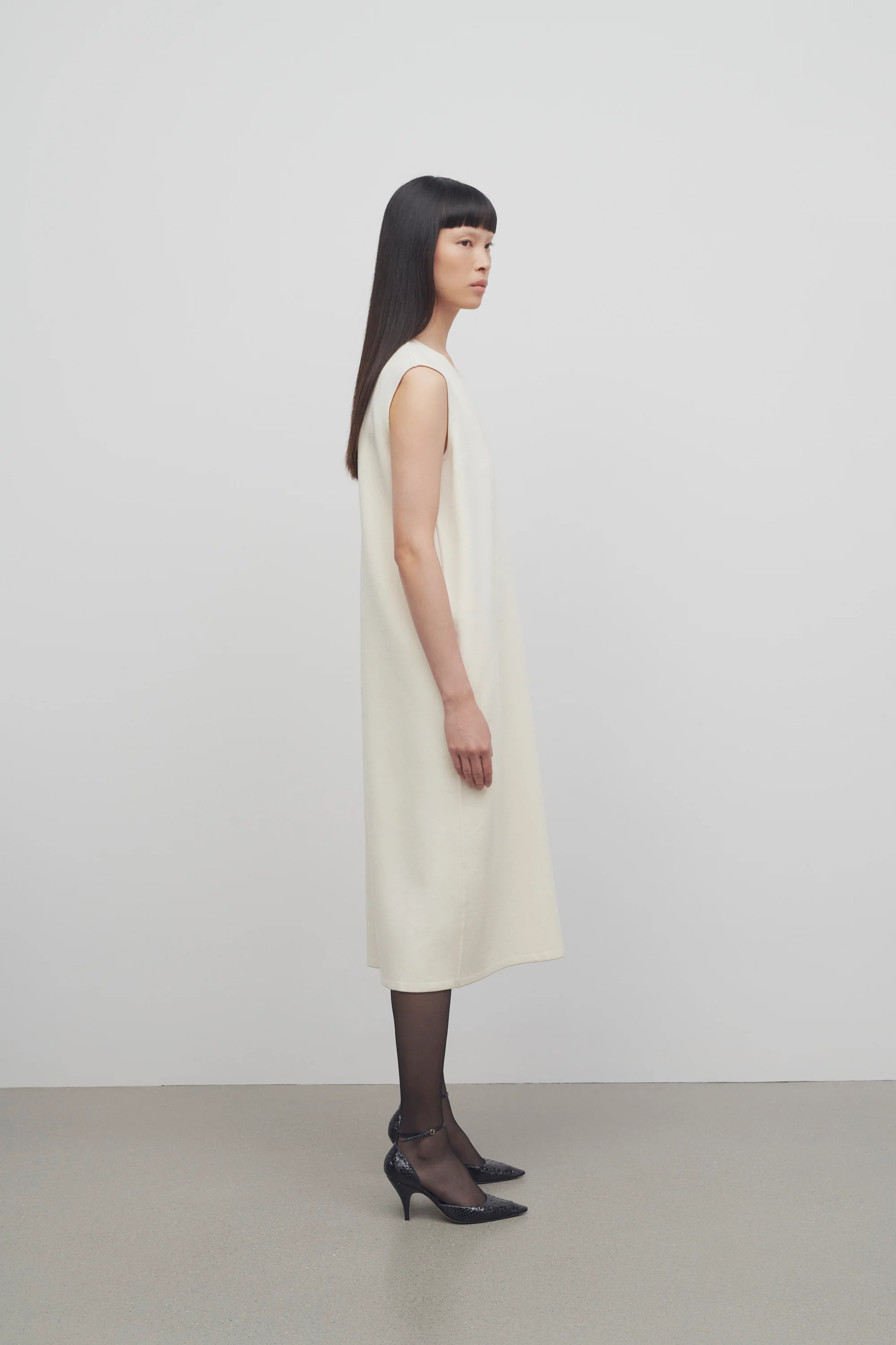 Hirma Dress - Image 4
