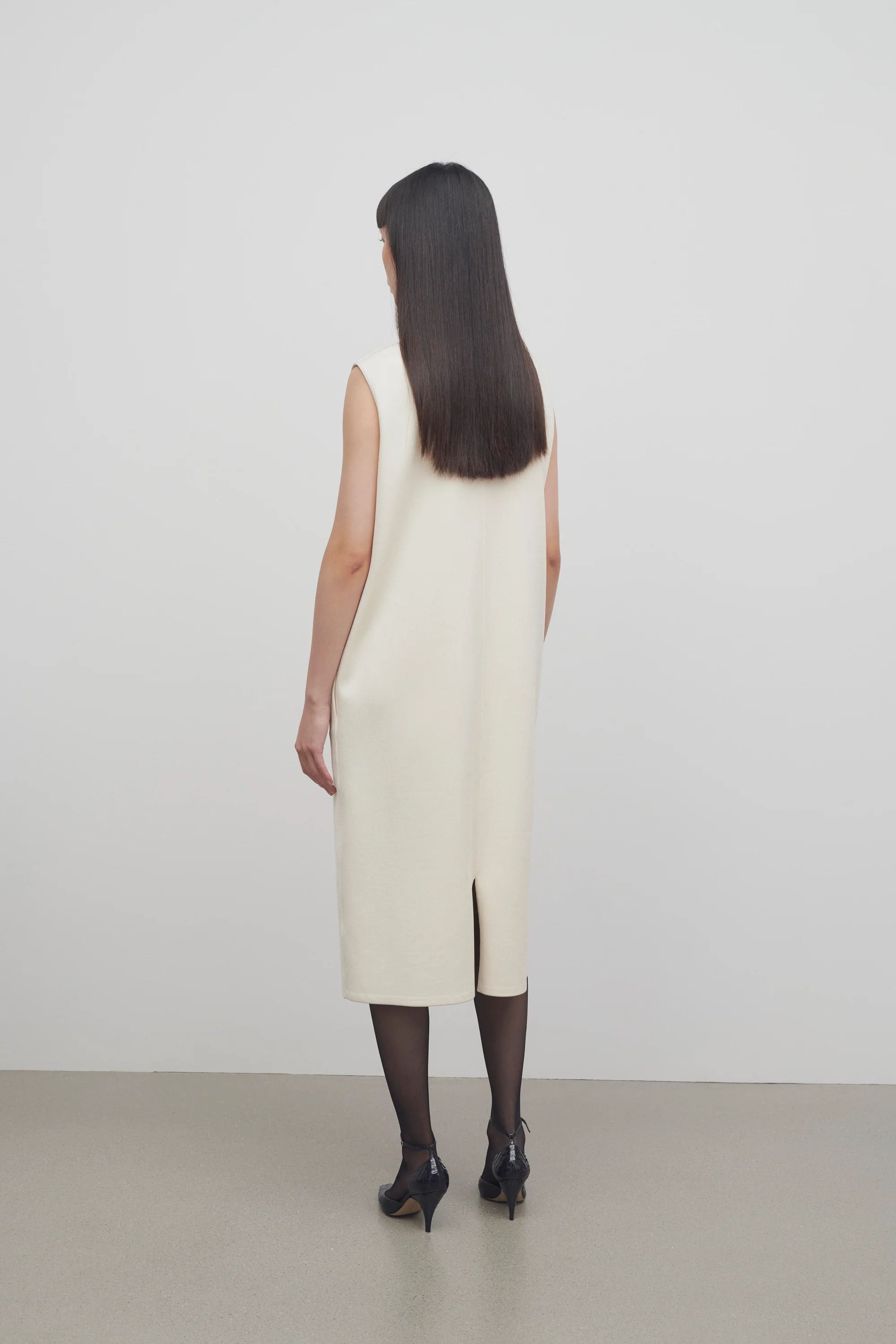 Hirma Dress - Image 5