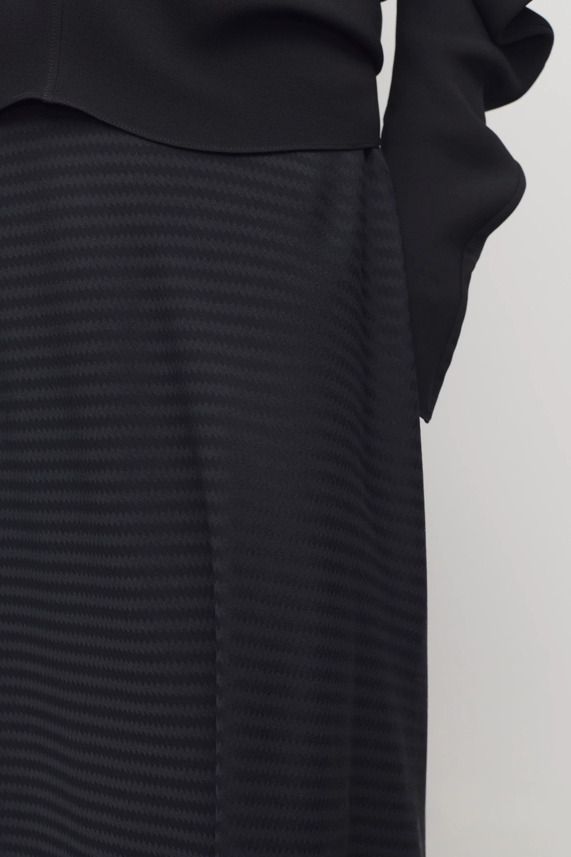 Kiernan Skirt - Image 6