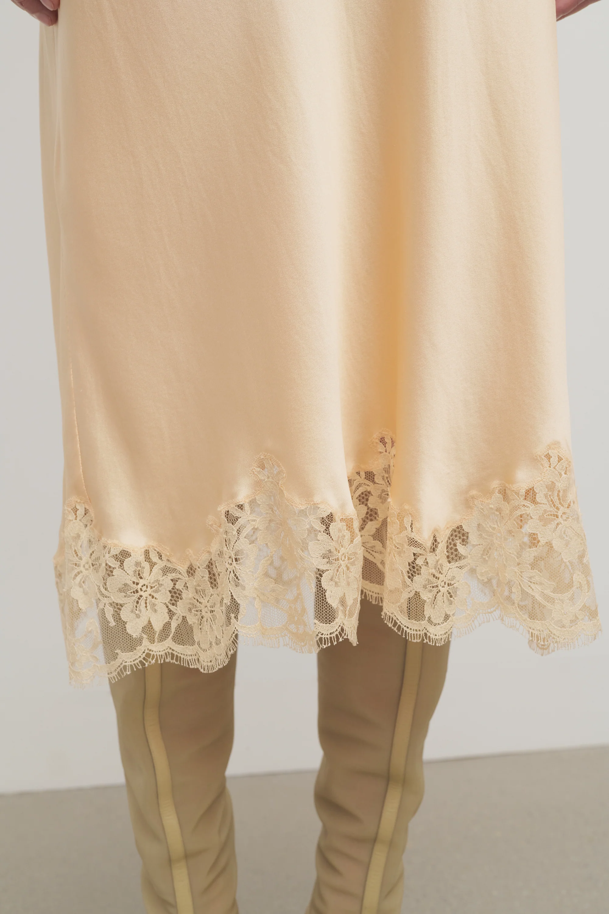 Kolara Dress - Image 5