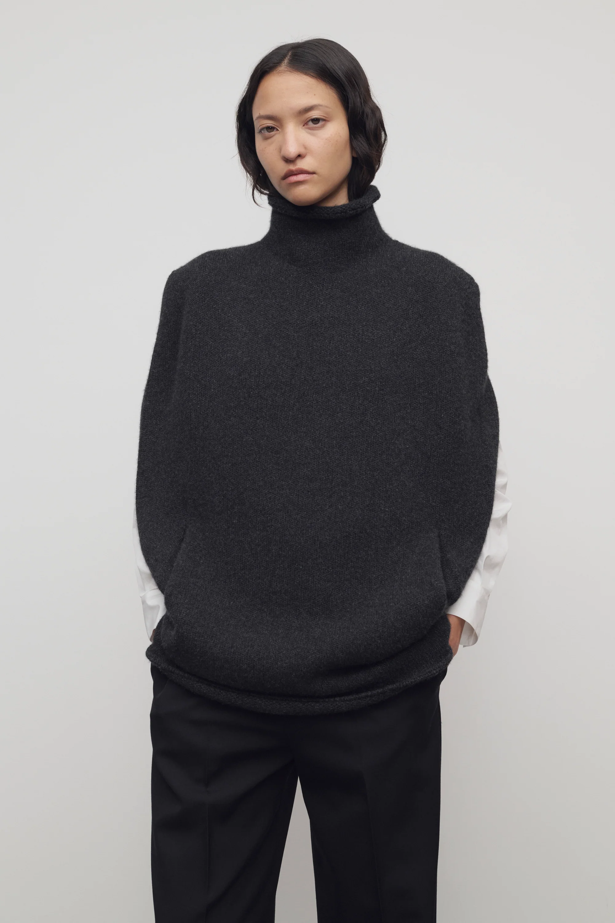 Meo Turtleneck - Image 3