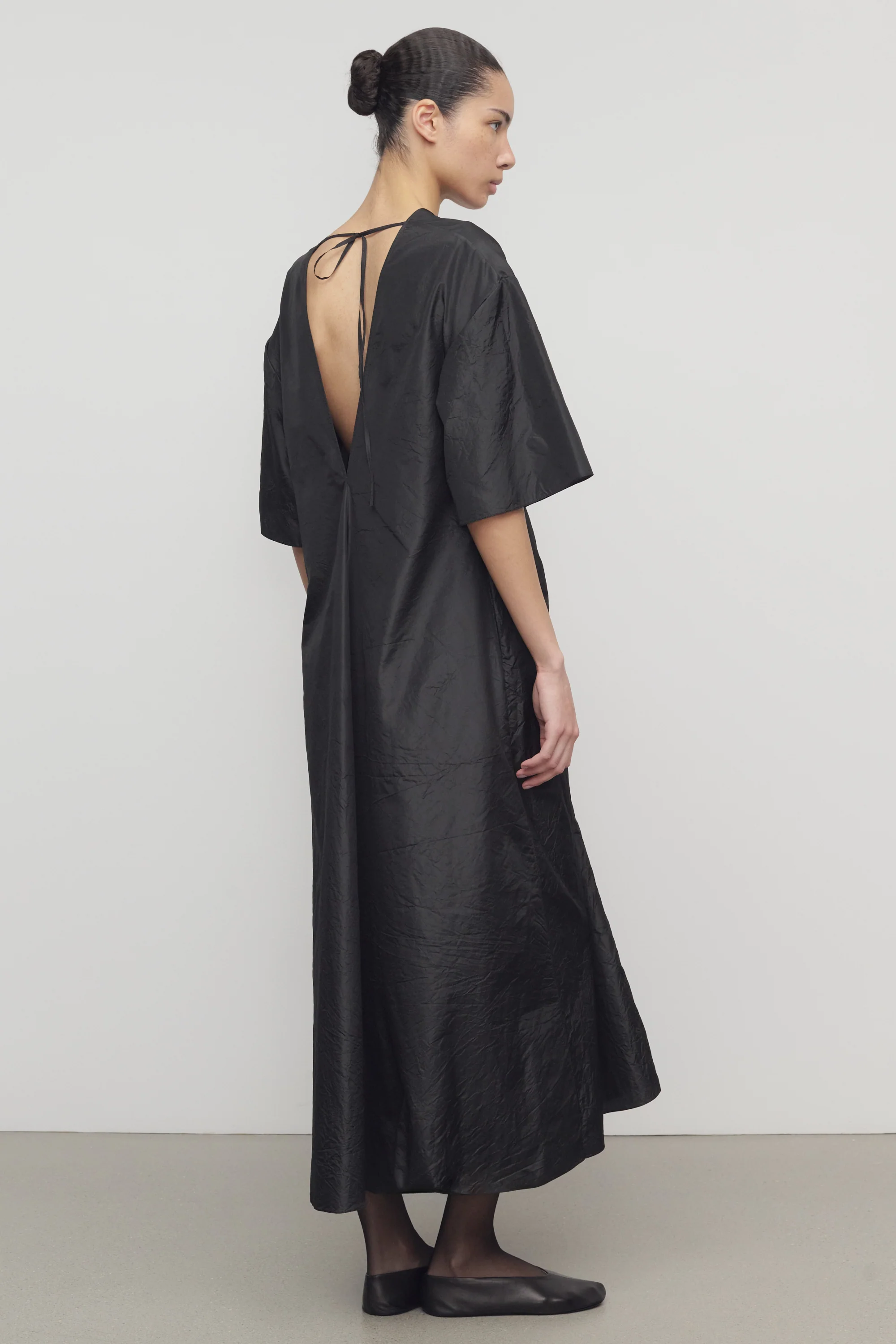 Mia Dress - Image 4