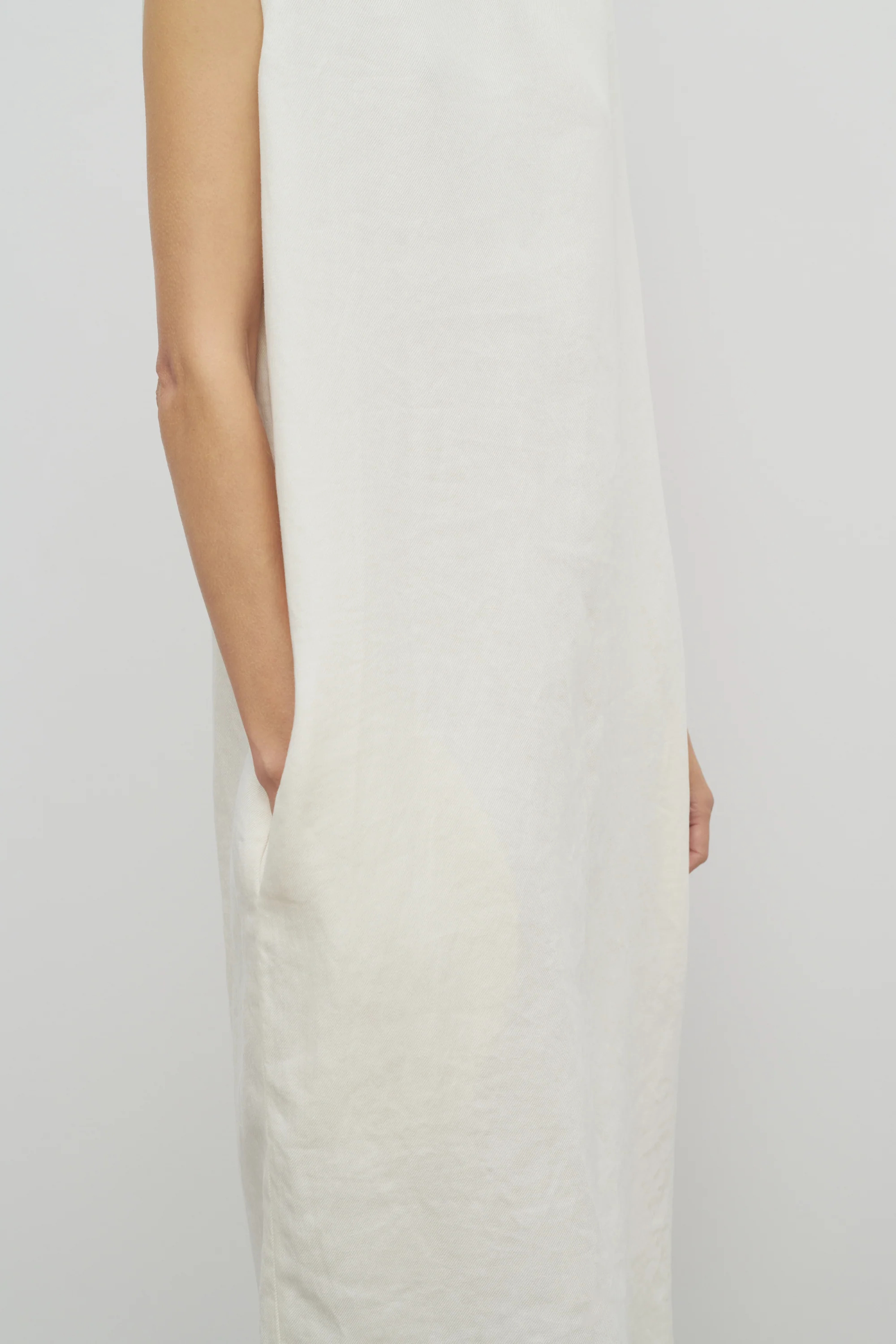 Mirnal Dress - Image 6