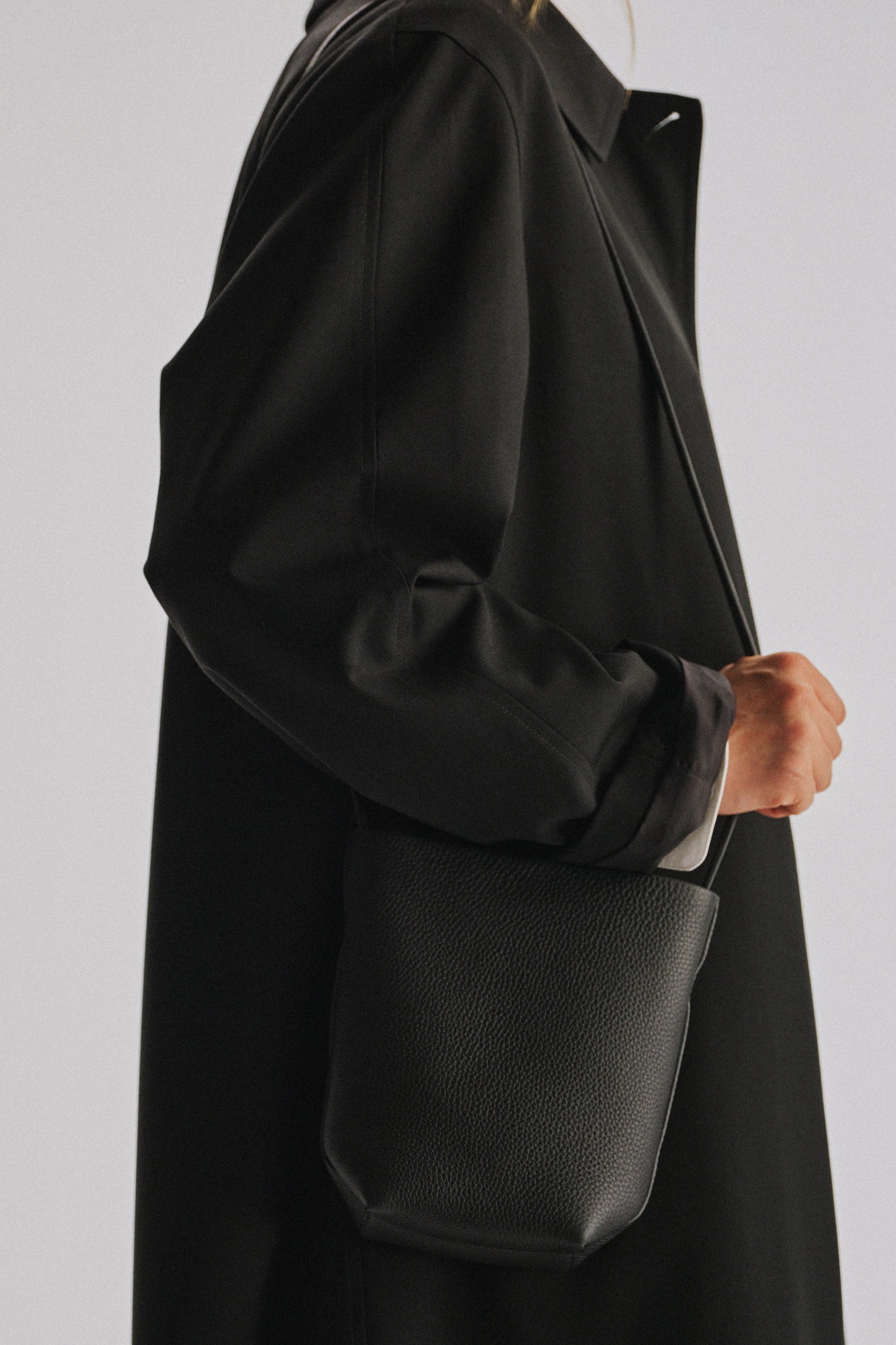 N/S Park Crossbody Bag Leather - Image 4