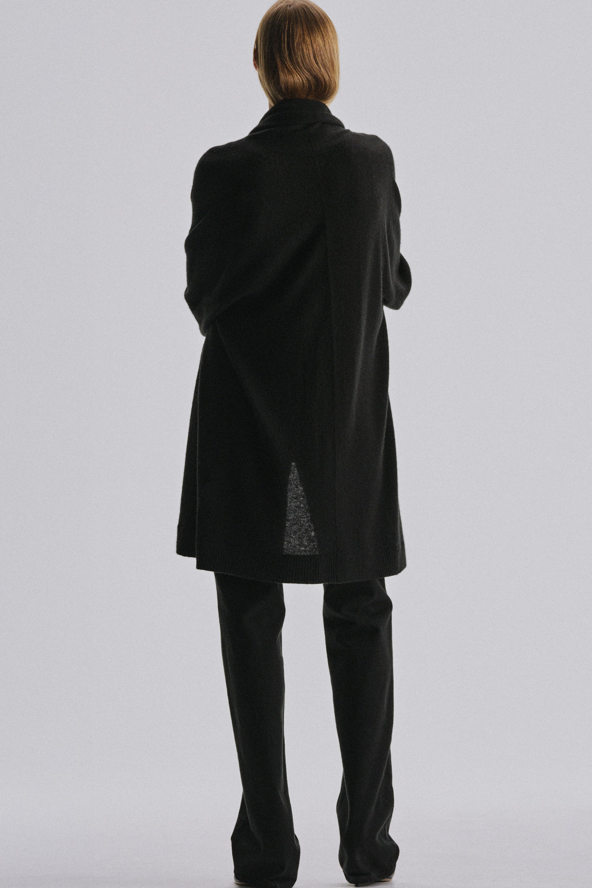Ovaan Cardigan - Image 5