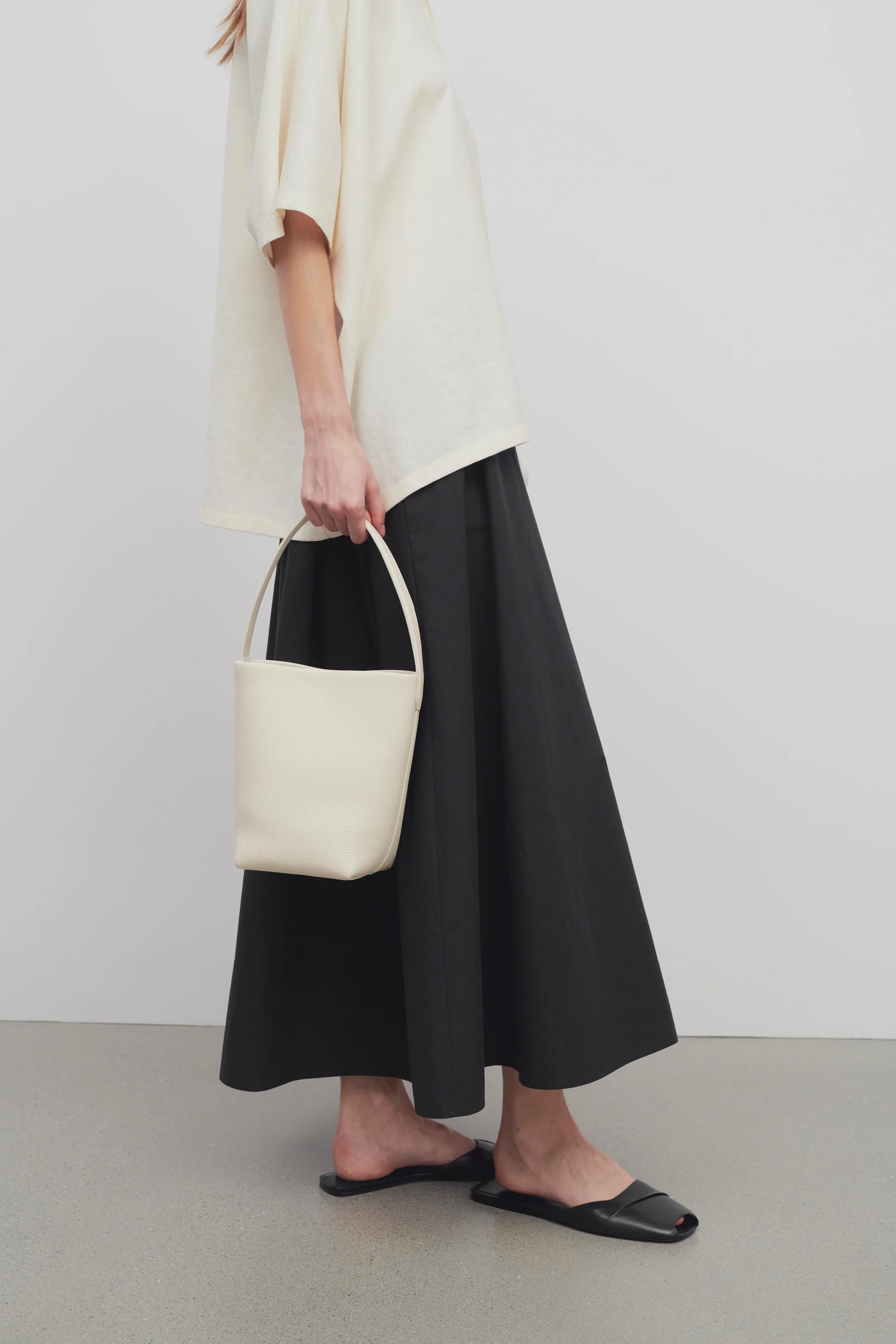 Small N/S Park Tote - Image 4