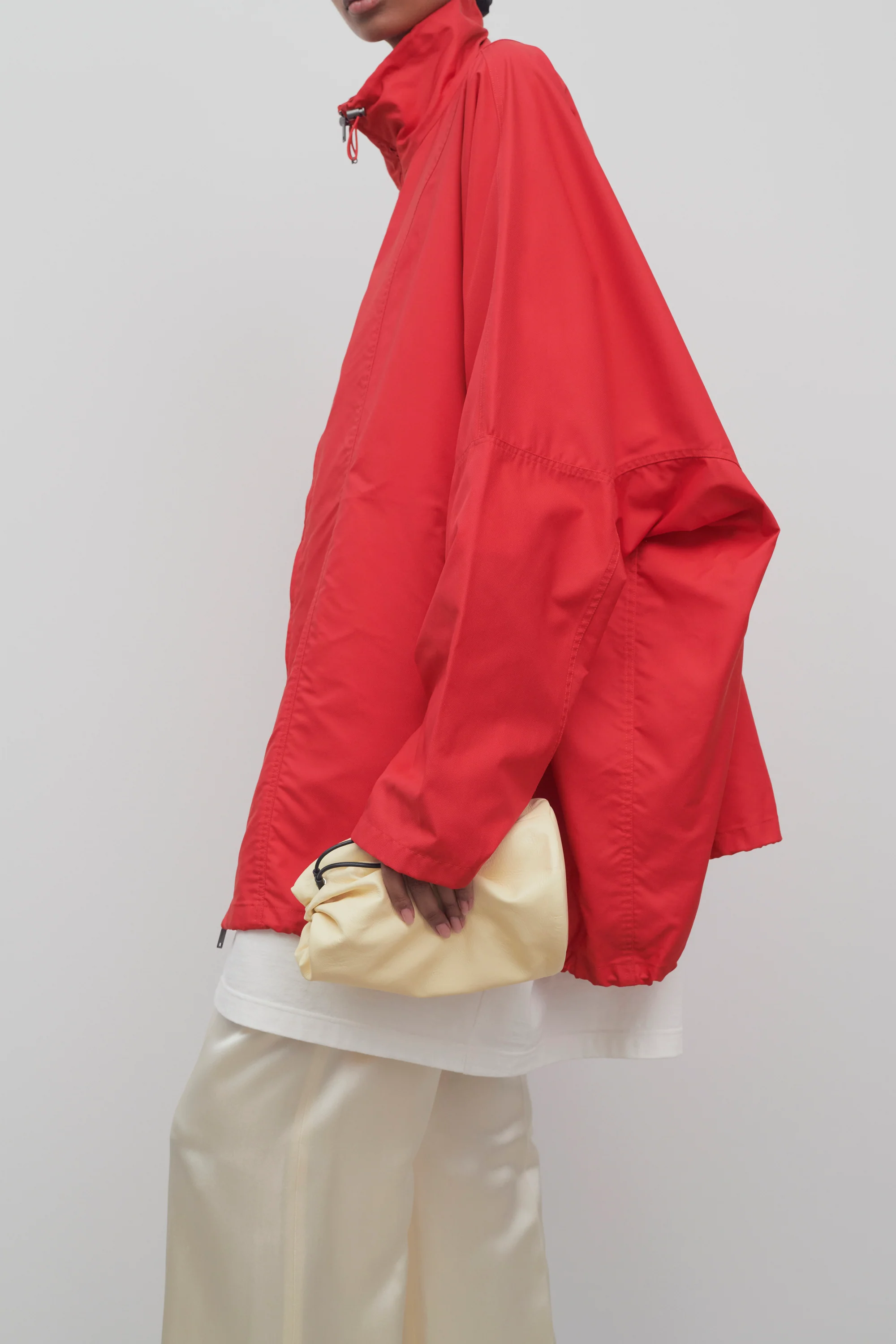 Sporty Pouch - Image 4