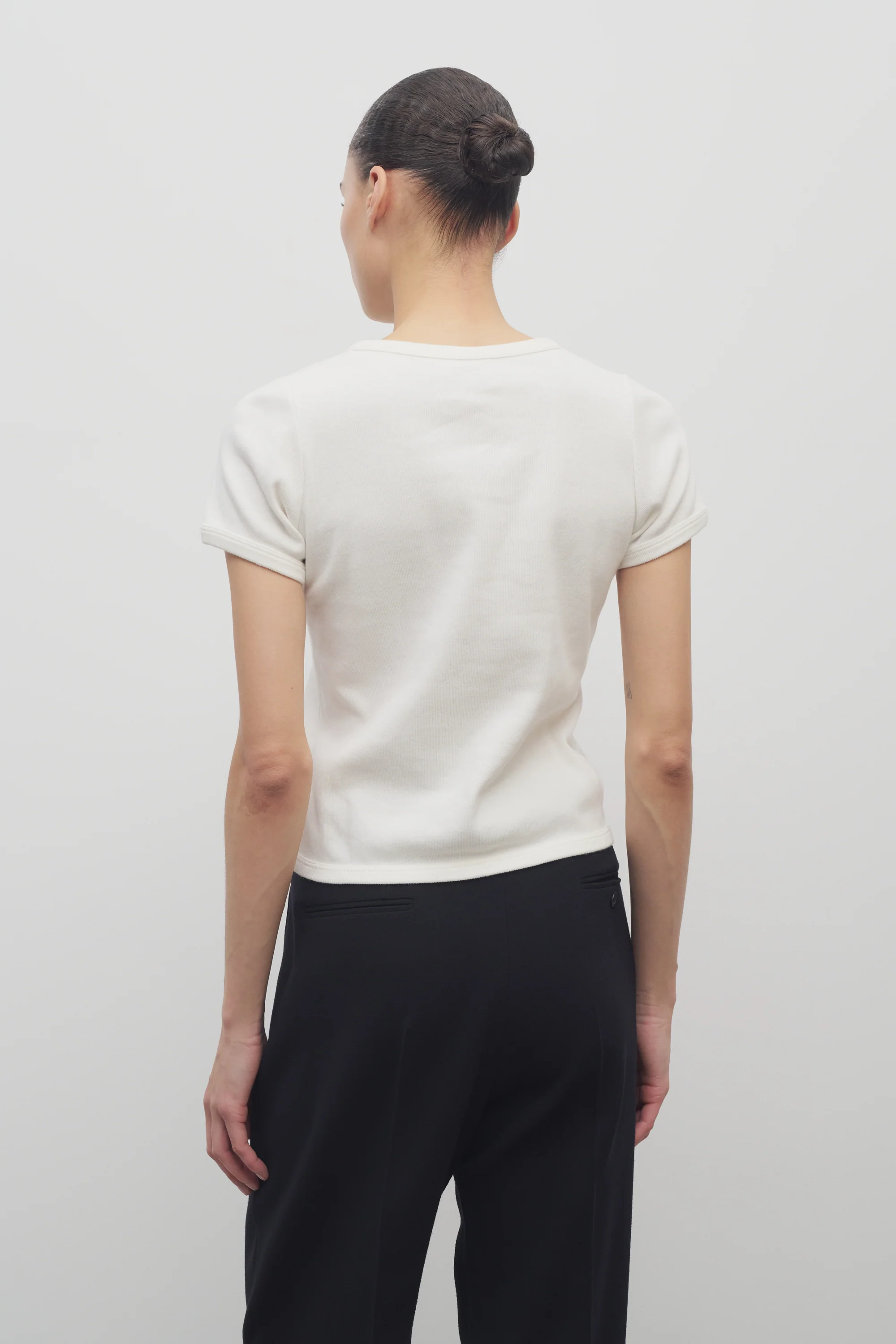 Torya T-Shirt - Image 5