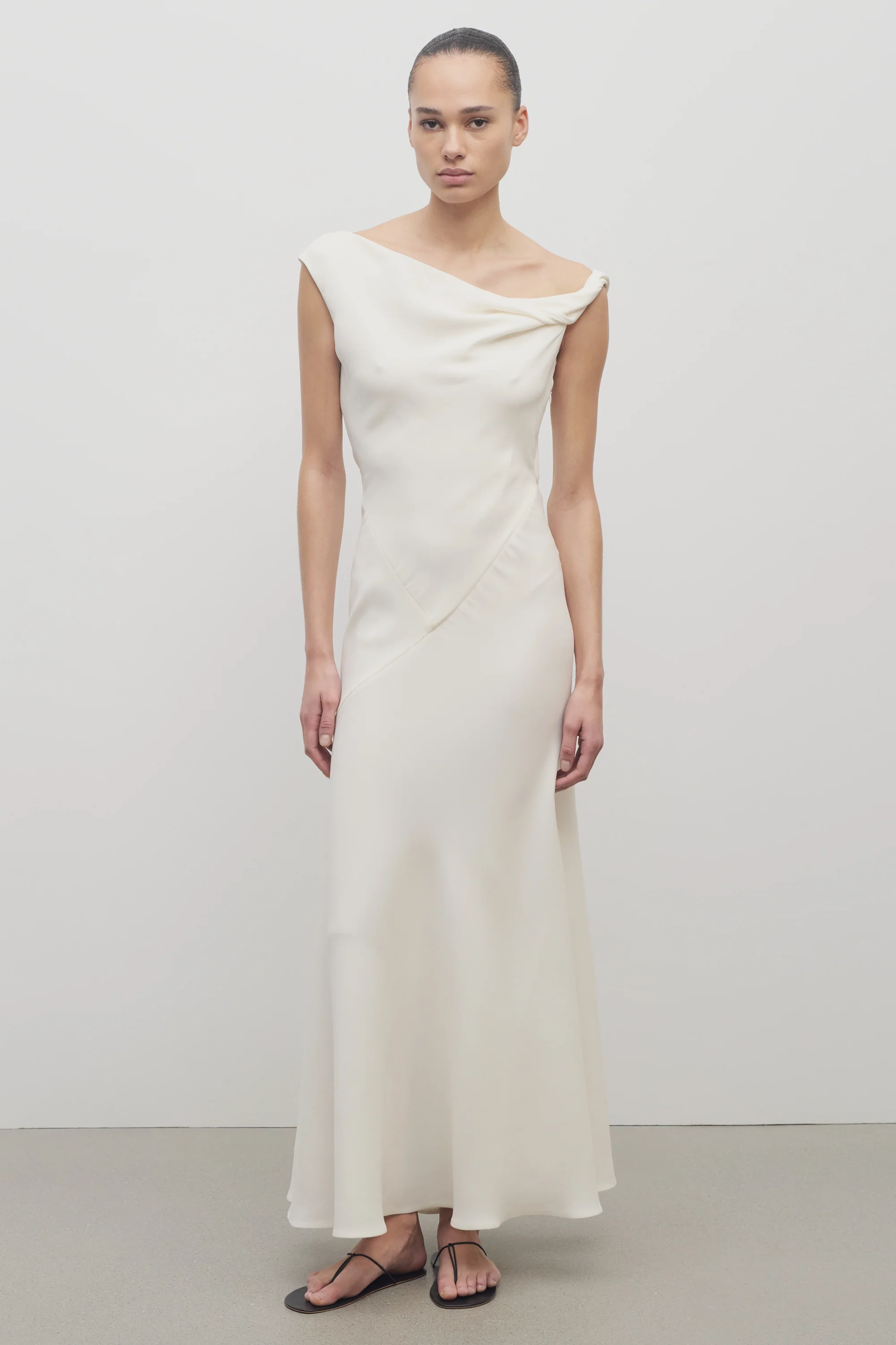 Violetta Dress - Image 3