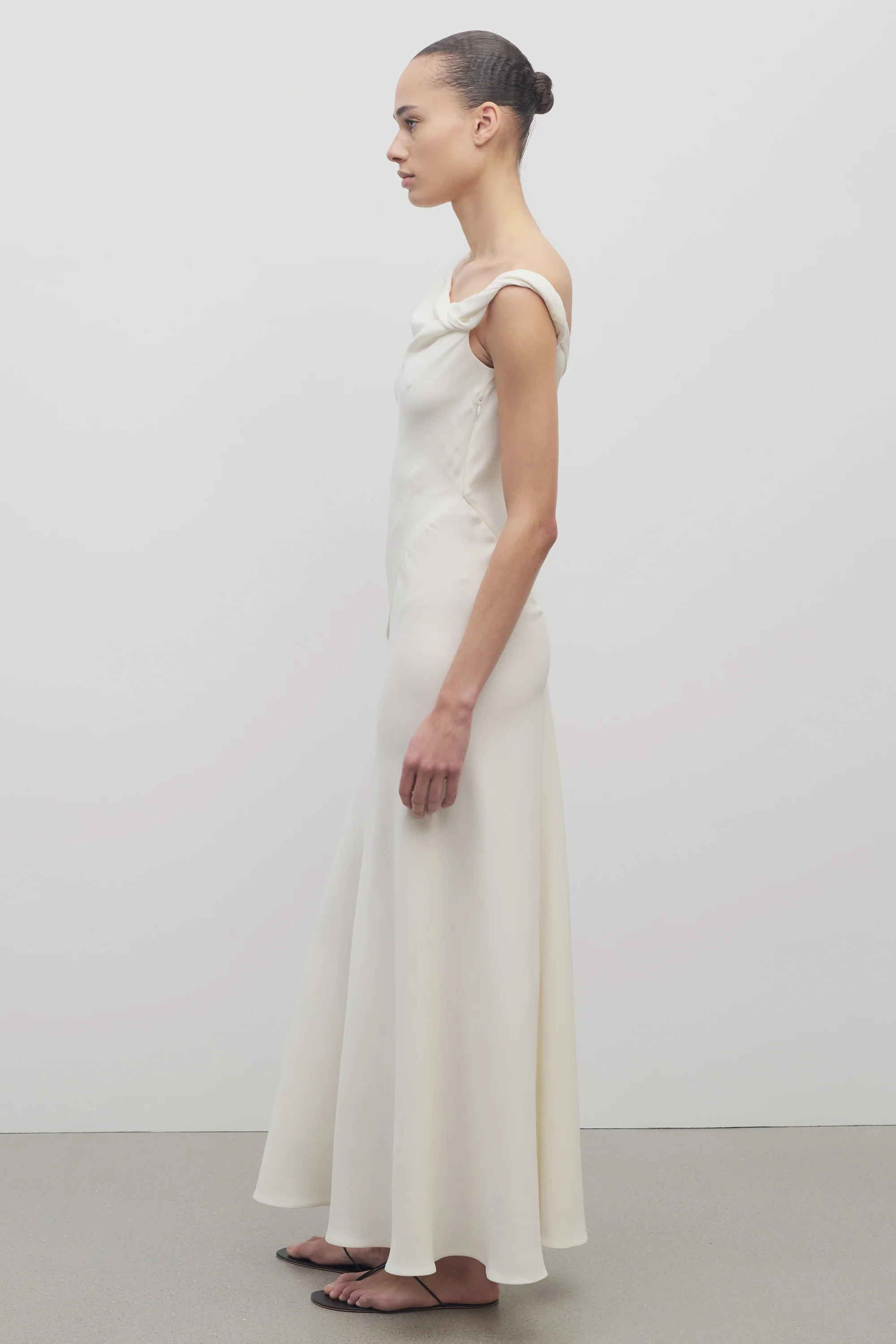 Violetta Dress - Image 4