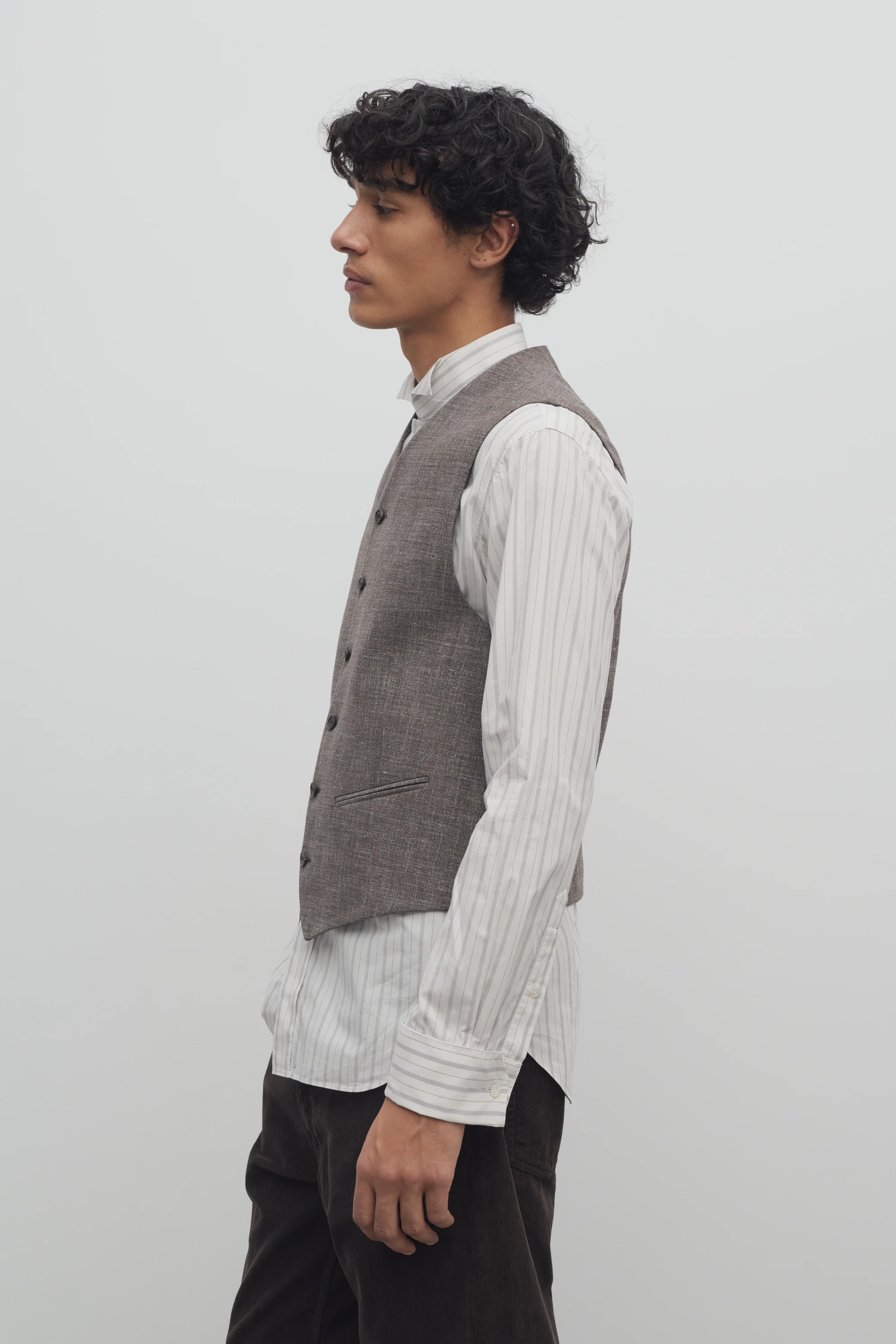 Yuri Vest - Image 4